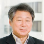 小林 成基 氏