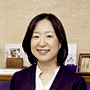 大久保 朋果 氏
