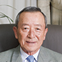 山﨑 孝明 氏